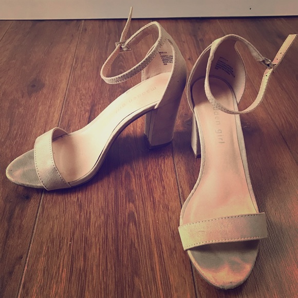 Neutral block heel shoes Clearance